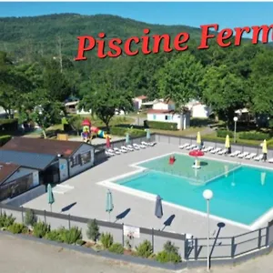 Chalet Pour 5 Personnes équipé Sur Emplacement Ombragé Camping